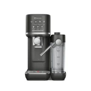 Cafeteira Espresso Electrolux Cápsula, Pó e Sache Experience Vaporizador de Leite Preta ECM70 127V